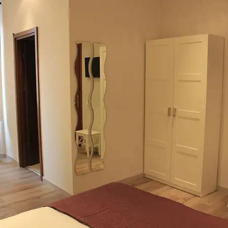 Alojamento de Acomodação e Pequeno-almoço Gallia's